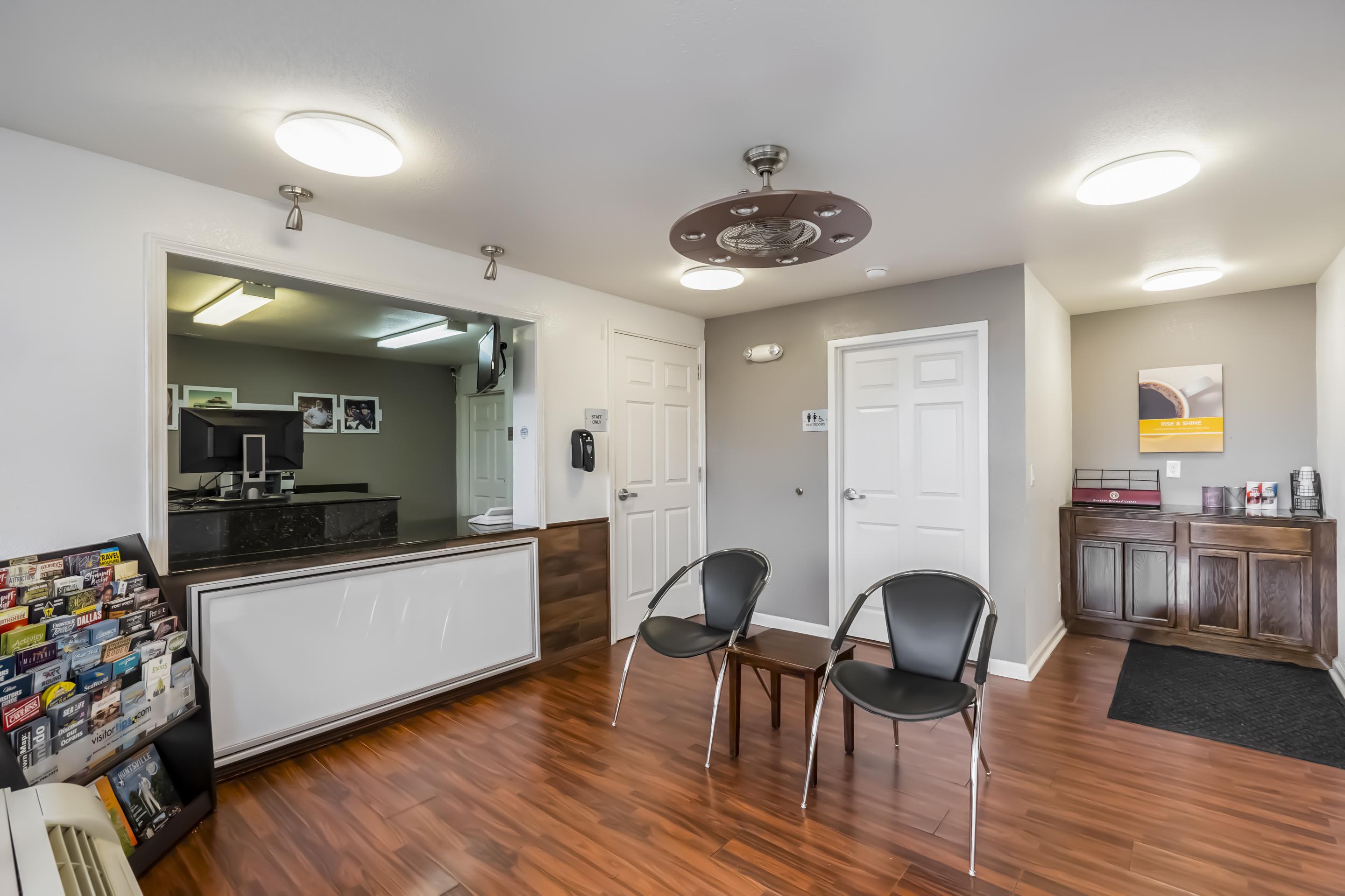Oyo Hotel Bossier City La - Red River Buitenkant foto